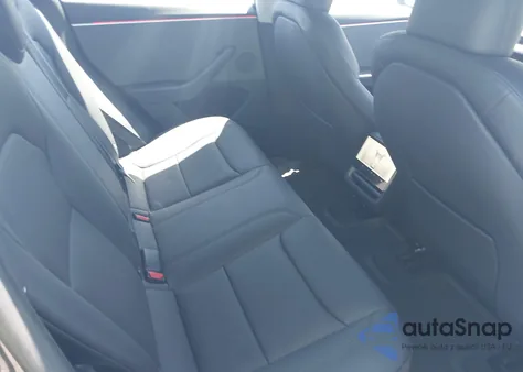 2024 Tesla Model 3 Long Range Dual Motor All-Wheel Drive/Rear-Wheel Drive z USA, uszkodzony, nr VIN 5YJ3E1EA3RF784002